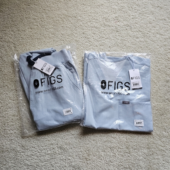 Figs Other - FIGS LIMITED EDITION CHAMBRAY SCRUB SET.